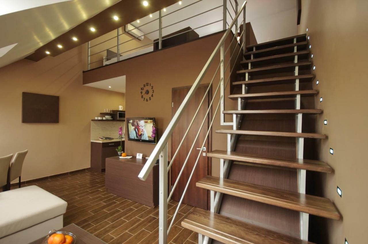 Royal Residence Apartments 久洛 外观 照片